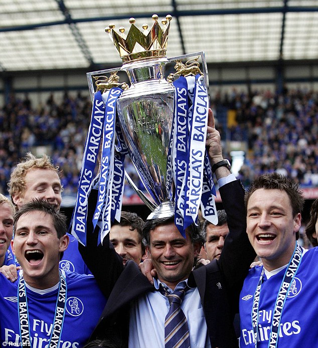 Mourinho vann Premier League under sin första sejour i Chelsea, nu verkar det bli en titel på nytt! Foto: Dailymail