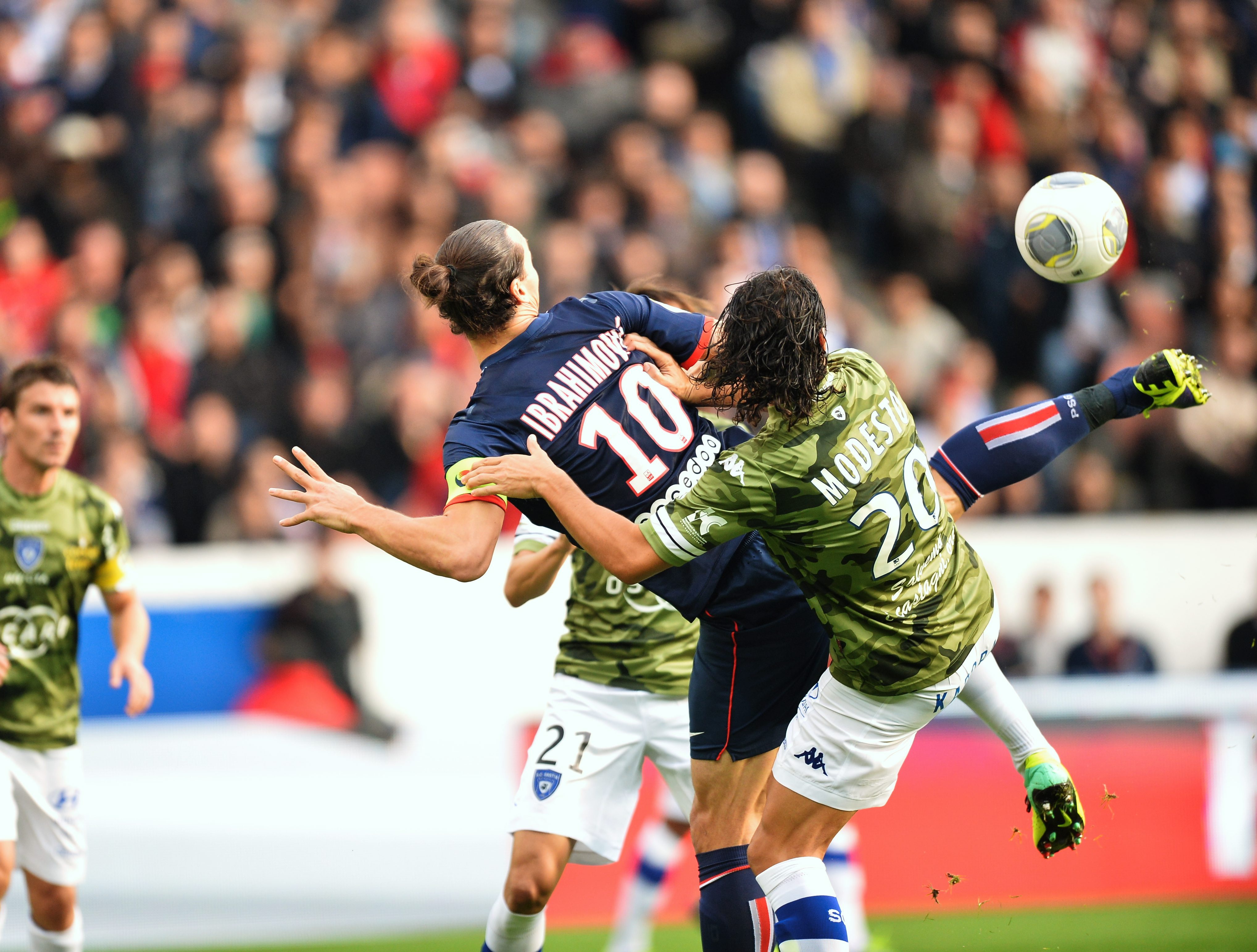 Vem minns inte detta drömmålet när PSG mötte Bastia förra säsongen i ligaspelet..Foto: Sport24.lefigaro.fr