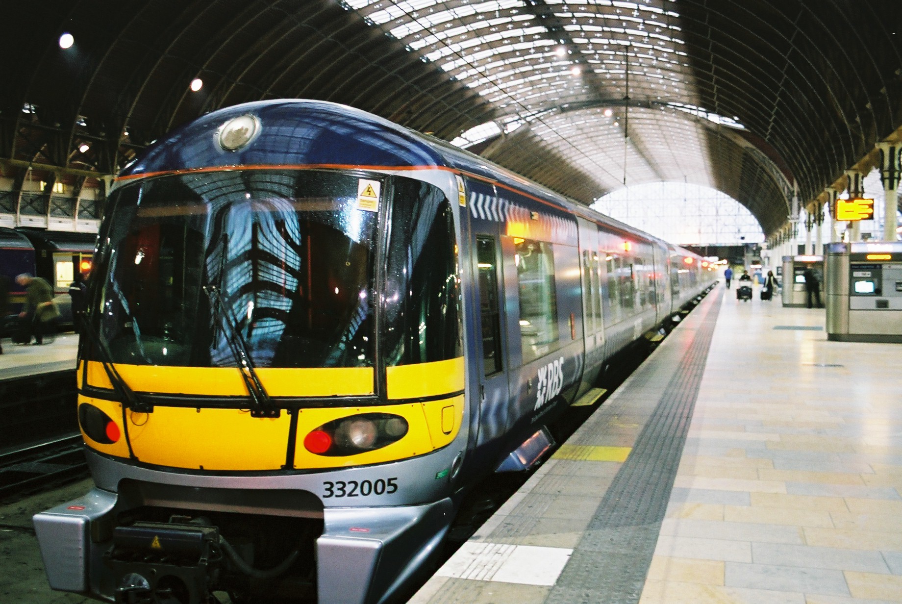 Flyg+Tåg+Metro är en verklighet då du bokar en resa till London och väljer att landa på Gatwick