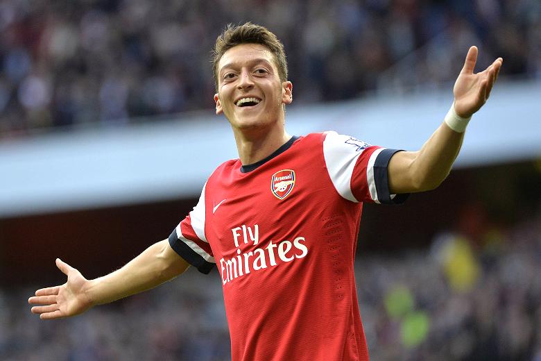 När Özil kom från Real Madrid var han outstanding. Efter det har det varit upp och ner för tysken i Premier League. I år har han dock varit fenomenal. Håller han i formen kan Arsenal vinna ligan!