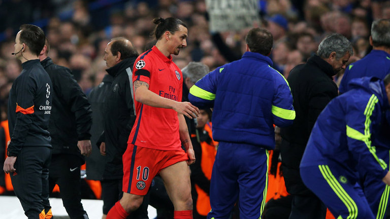 Trots en utvisning på Zlatan kunde PSG vinna dubbelmötet senast. Hur slutar det nu?